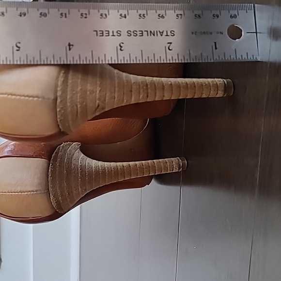 EUC s.38.5 Maison Martin Margiela heels - Picture 8 of 9